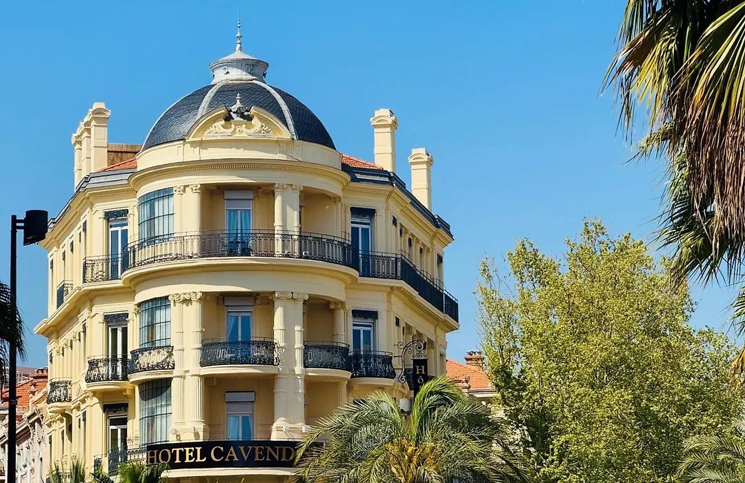 Le Cavendish-1