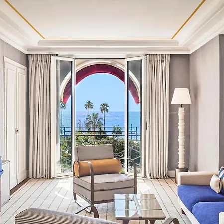 Hôtel Barrière Le Majestic Cannes-3