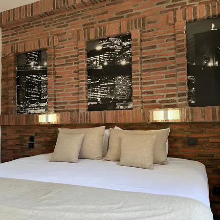 Ideal Sejour Cannes - Stylish Boutique Hotel with quiet garden-3
