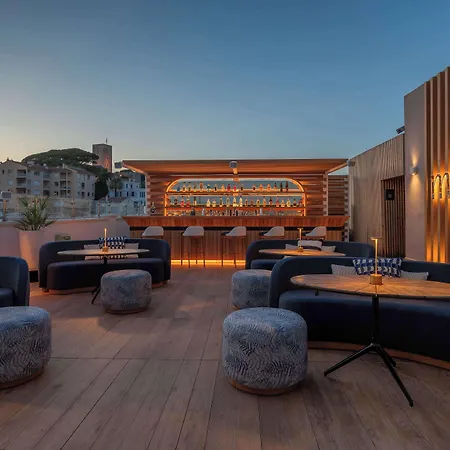 Canopy By Hilton Cannes-3